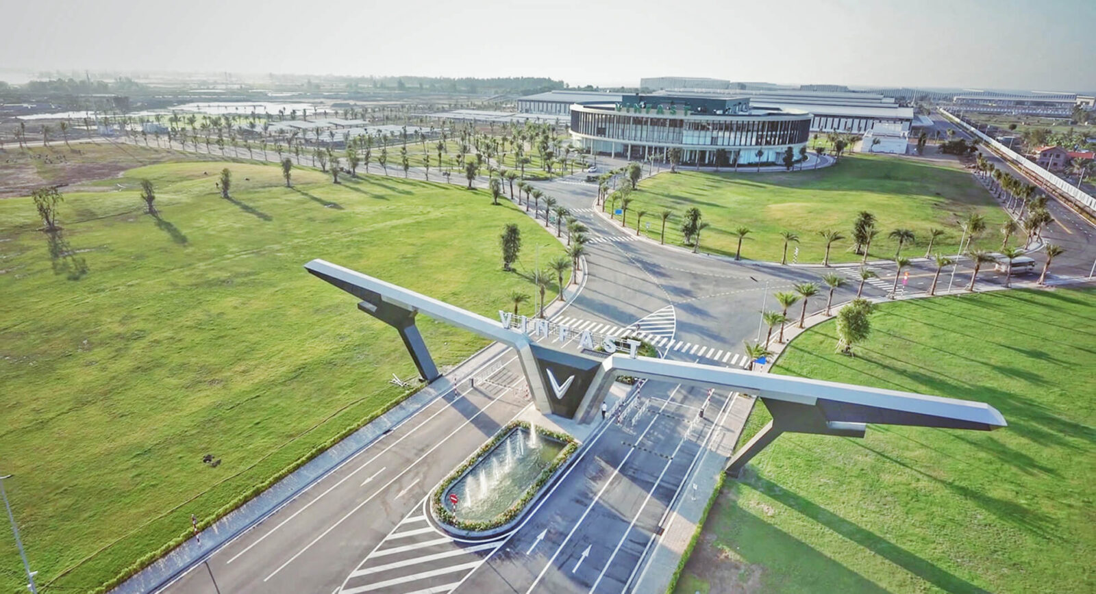 nha may vinfast Giới Thiệu